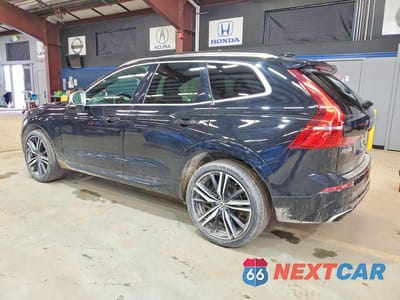 Drugie zdjęcie samochodu z przodu: 2019 VOLVO XC60 T5 R-DESIGN VIN:LYV102RM1KB242565 - miniatura