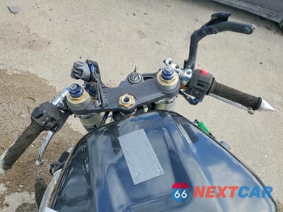 Zdjęcie 7 z 9 samochodu: 2002 SUZUKI GSX-R750 VIN:JS1GR7HA922101453 - miniatura