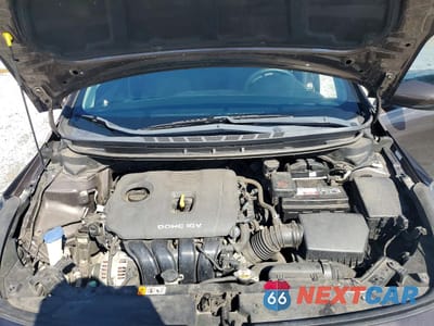 Zdjęcie 11 z 12 samochodu: 2018 KIA FORTE LX VIN:3KPFL4A72JE215599 - miniatura