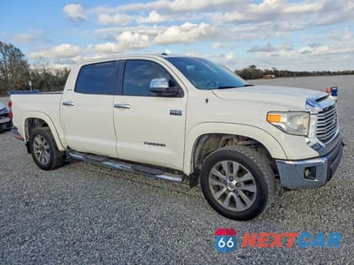 Czwarte zdjęcie samochodu z boku: 2015 TOYOTA TUNDRA LIMITED VIN:5TFFY5F18FX185107 - miniatura