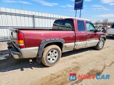 Trzecie zdjęcie samochodu z tyłu: 2000 CHEVROLET SILVERADO C1500 VIN:2GCEC19T9Y1105104 - miniatura