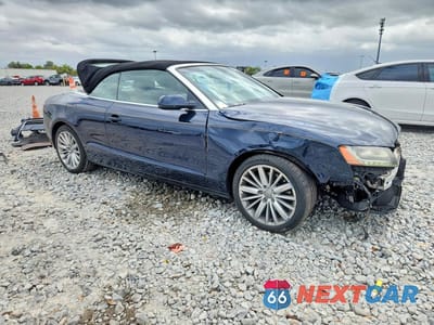 Czwarte zdjęcie samochodu z boku: 2011 AUDI A5 PREMIUM PLUS VIN:WAUJFAFH0BN017020 - miniatura