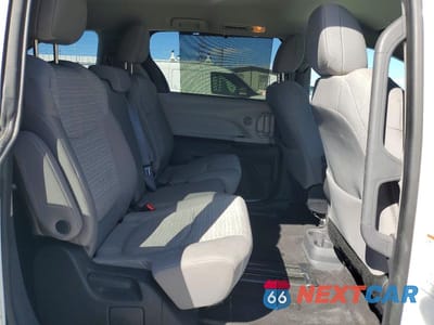 Zdjęcie 11 z 13 samochodu: 2023 TOYOTA SIENNA LE 8-PASSENGER VIN:5TDKRKEC8PS163984 - miniatura