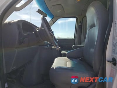 Zdjęcie 7 z 13 samochodu: 2003 FORD ECONOLINE E250 VAN VIN:1FTNE24L33HB97467 - miniatura