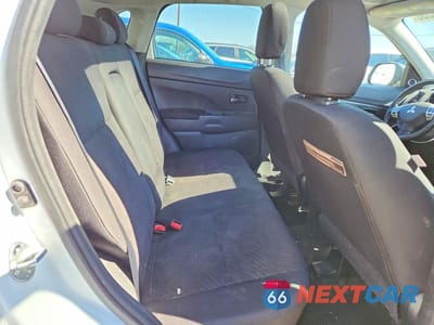 Zdjęcie 11 z 12 samochodu: 2013 MITSUBISHI OUTLANDER SPORT SE VIN:4A4AP4AU5DE003454 - miniatura