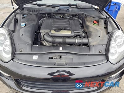 Zdjęcie 11 z 12 samochodu: 2017 PORSCHE CAYENNE VIN:WP1AA2A21HKA85006 - miniatura