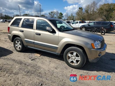 Czwarte zdjęcie samochodu z boku: 2006 JEEP GRAND CHEROKEE LAREDO VIN:1J4HS48N76C285446 - miniatura