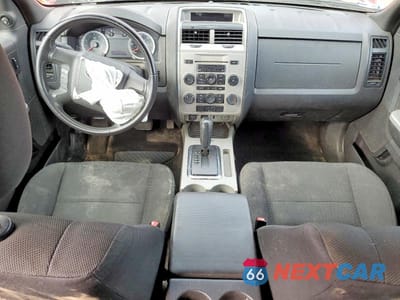 Zdjęcie 8 z 13 samochodu: 2009 FORD ESCAPE XLT VIN:1FMCU93G29KB87219 - miniatura
