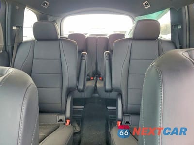 Zdjęcie 10 z 13 samochodu: 2025 MERCEDES-BENZ GLS 450 4MATIC VIN:4JGFF5KE1SB451312 - miniatura