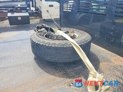 Zdjęcie 12 z 12 samochodu: 2023 CHEVROLET SILVERADO HD FLATBED TRUCK VIN:1GB3WRE79PF229987 - miniatura