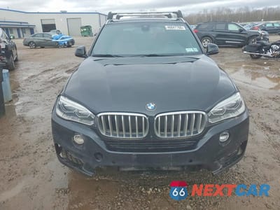 Piąte zdjęcie samochodu w środku: 2018 BMW X5 XDRIVE50I VIN:5UXKR6C56J0U14392 - miniatura