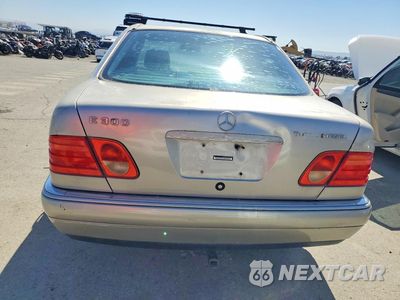 Zdjęcie 6 z 11 samochodu: 1999 MERCEDES-BENZ E 300TD VIN:WDBJF25HXXA801521 - miniatura