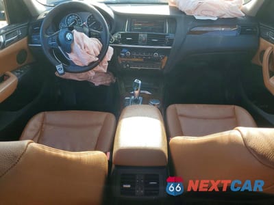 Zdjęcie 8 z 13 samochodu: 2017 BMW X3 XDRIVE28I VIN:5UXWX9C5XH0T03900 - miniatura