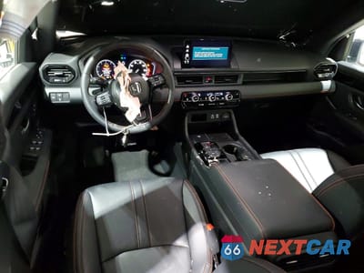 Zdjęcie 8 z 14 samochodu: 2025 HONDA PILOT TRAILSPORT VIN:5FNYG1H6XSB052897 - miniatura