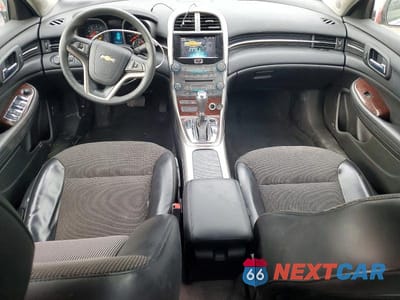 Zdjęcie 8 z 11 samochodu: 2013 CHEVROLET MALIBU 1LT VIN:1G11C5SA2DF353981 - miniatura
