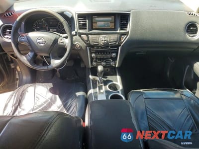 Zdjęcie 8 z 11 samochodu: 2013 NISSAN PATHFINDER S VIN:5N1AR2MN9DC641501 - miniatura