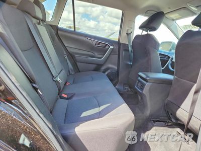Zdjęcie 11 z 15 samochodu: 2024 TOYOTA RAV4 LE VIN:2T3H1RFV8RC291283 - miniatura