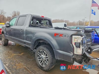 Drugie zdjęcie samochodu z przodu: 2019 FORD F250 SUPER DUTY VIN:1FT7W2BT2KEG76214 - miniatura