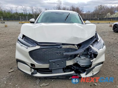 Piąte zdjęcie samochodu w środku: 2021 FORD MUSTANG MACH-E SELECT VIN:3FMTK1SS3MMA42110 - miniatura