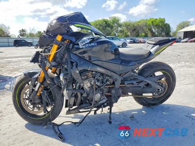 Trzecie zdjęcie samochodu z tyłu: 2023 SUZUKI GSX-R1000 VIN:JS1DM11B5P7100361 - miniatura