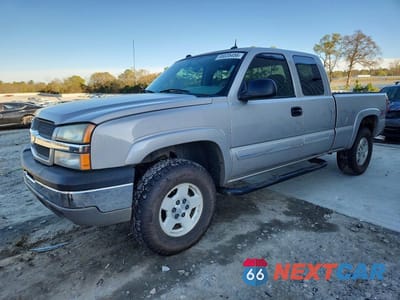 2004 CHEVROLET SILVERADO K1500 1GCEK19T34E168629 - główne zdjęcie licytacji z USA - miniatura