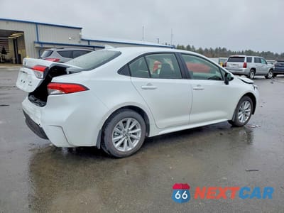 Trzecie zdjęcie samochodu z tyłu: 2026 TOYOTA COROLLA HYBRID LE VIN:JTDBCMFEXT3137573 - miniatura