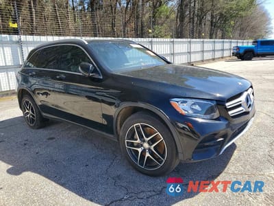 Czwarte zdjęcie samochodu z boku: 2017 MERCEDES-BENZ GLC 300 VIN:WDC0G4JB6HV005974 - miniatura