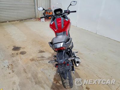 Czwarte zdjęcie samochodu z boku: 2021 HONDA NC750 XA VIN:JH2RH0901MK000108 - miniatura