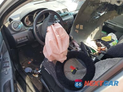 Zdjęcie 8 z 11 samochodu: 2009 MAZDA 3 I VIN:JM1BK32G591233037 - miniatura