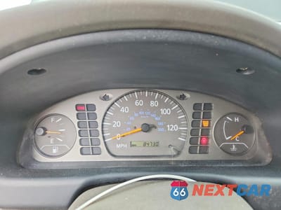 Zdjęcie 9 z 12 samochodu: 2001 NISSAN SENTRA XE VIN:3N1CB51D11L454920 - miniatura