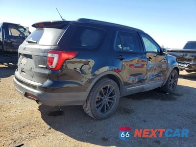 Trzecie zdjęcie samochodu z tyłu: 2018 FORD EXPLORER XLT VIN:1FM5K7DH2JGB56490 - miniatura