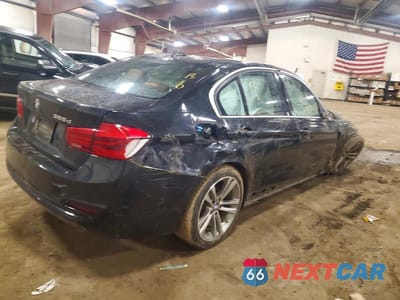 Trzecie zdjęcie samochodu z tyłu: 2018 BMW 328 D XDRIVE VIN:WBA8F1C57JAE97431 - miniatura