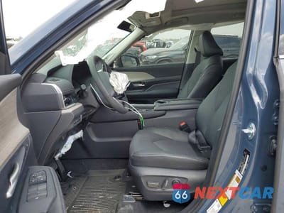 Zdjęcie 7 z 13 samochodu: 2026 TOYOTA GRAND HIGHLANDER HYBRID LIMITED VIN:5TDACAB5XTS088616 - miniatura