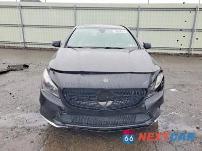 Piąte zdjęcie samochodu w środku: 2019 MERCEDES-BENZ CLA 250 VIN:WDDSJ4EB3KN705121 - miniatura