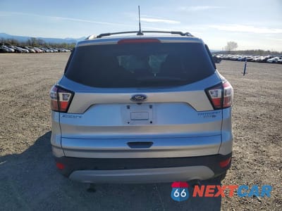 Zdjęcie 6 z 12 samochodu: 2018 FORD ESCAPE TITANIUM VIN:1FMCU9J92JUC62319 - miniatura