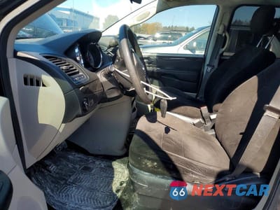 Zdjęcie 7 z 13 samochodu: 2012 DODGE GRAND CARAVAN SE VIN:2C4RDGBG4CR420787 - miniatura