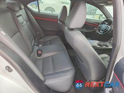 Zdjęcie 10 z 12 samochodu: 2023 LEXUS IS 300 VIN:JTHC81F20P5052020 - miniatura