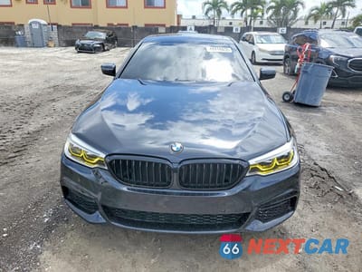 Piąte zdjęcie samochodu w środku: 2017 BMW 540 I VIN:WBAJE5C31HG915920 - miniatura