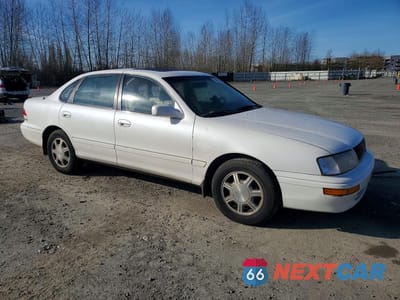 Czwarte zdjęcie samochodu z boku: 1996 TOYOTA AVALON XLS VIN:4T1BF12B8TU096092 - miniatura