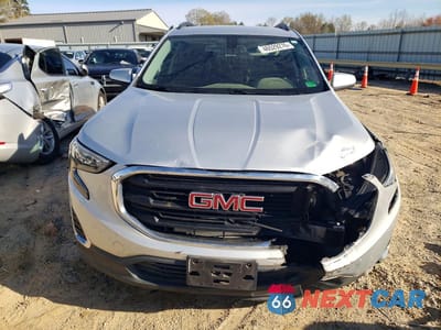 Piąte zdjęcie samochodu w środku: 2019 GMC TERRAIN SLE VIN:3GKALMEX1KL174128 - miniatura