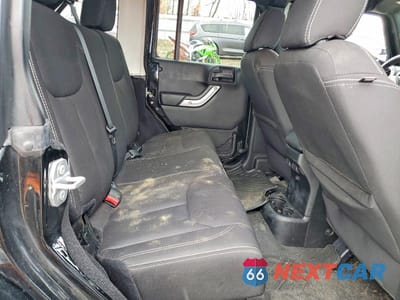 Zdjęcie 10 z 13 samochodu: 2015 JEEP WRANGLER UNLIMITED SAHARA VIN:1C4HJWEG6FL524883 - miniatura