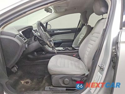 Zdjęcie 7 z 12 samochodu: 2015 FORD FUSION S VIN:3FA6P0G71FR153459 - miniatura