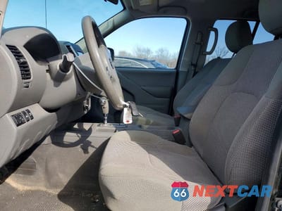 Zdjęcie 7 z 12 samochodu: 2019 NISSAN FRONTIER SV VIN:1N6AD0EV8KN708982 - miniatura