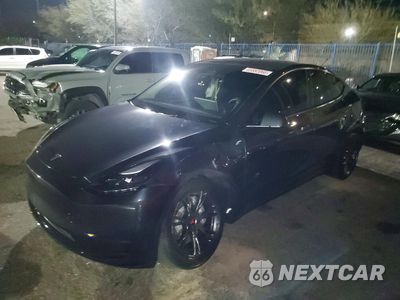 2025 TESLA MODEL Y 7SAYGDED8SF227753 - główne zdjęcie licytacji z USA - miniatura