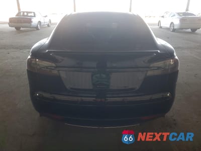 Zdjęcie 6 z 12 samochodu: 2015 TESLA MODEL S P85D VIN:5YJSA4H49FF084026 - miniatura
