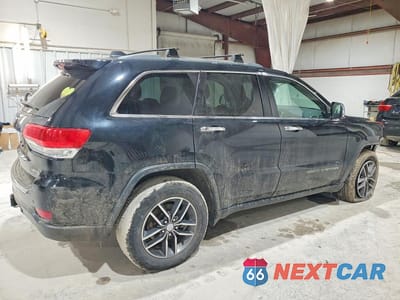 Trzecie zdjęcie samochodu z tyłu: 2018 JEEP GRAND CHEROKEE LIMITED VIN:1C4RJFBG1JC204372 - miniatura