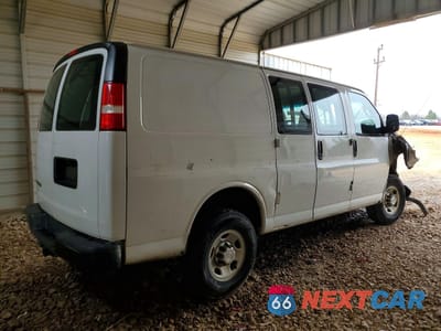 Trzecie zdjęcie samochodu z tyłu: 2017 CHEVROLET EXPRESS G2500 VIN:1GCWGAFF5H1346431 - miniatura