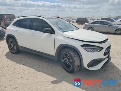 Czwarte zdjęcie samochodu z boku: 2022 MERCEDES-BENZ GLA 250 4MATIC VIN:W1N4N4HB3NJ409202 - miniatura