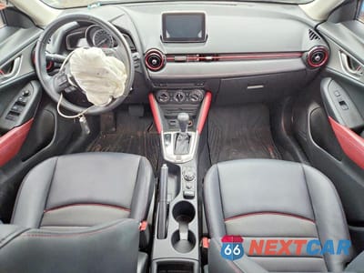 Zdjęcie 8 z 13 samochodu: 2016 MAZDA CX-3 TOURING VIN:JM1DKBC74G0100581 - miniatura