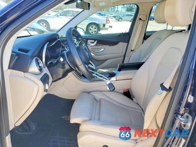 Zdjęcie 7 z 12 samochodu: 2021 MERCEDES-BENZ GLC 300 VIN:W1N0G8DB5MG012365 - miniatura